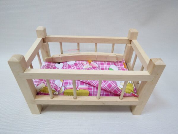 Кроватка для кукол деревянная малая